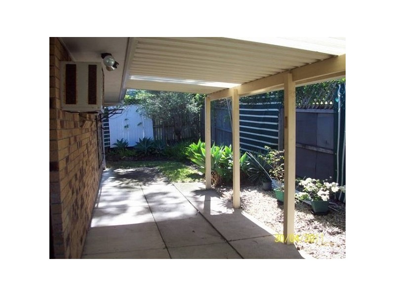 2/7 Hill Court, Labrador QLD 4215