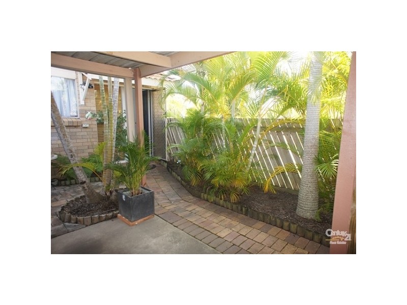 20/81 Olsen Avenue, Labrador QLD 4215