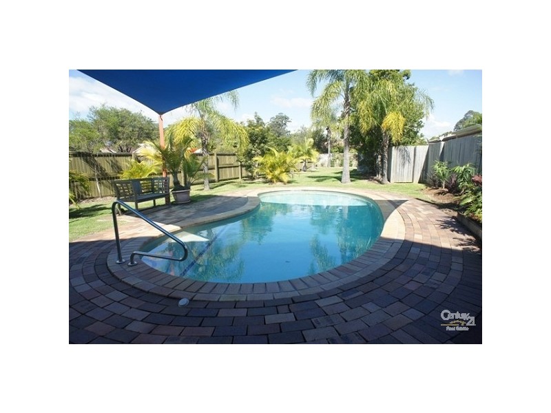 20/81 Olsen Avenue, Labrador QLD 4215