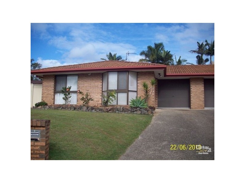 1/12 Jessica Court, Arundel QLD 4214