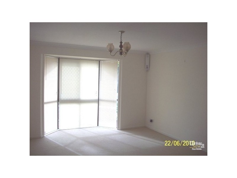 1/12 Jessica Court, Arundel QLD 4214