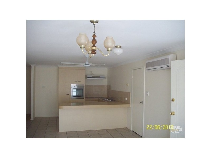 1/12 Jessica Court, Arundel QLD 4214