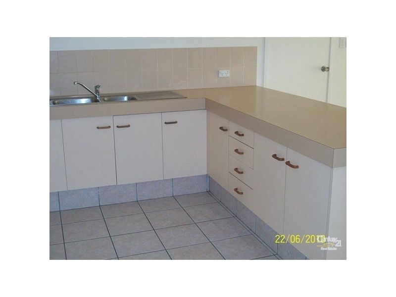 1/12 Jessica Court, Arundel QLD 4214