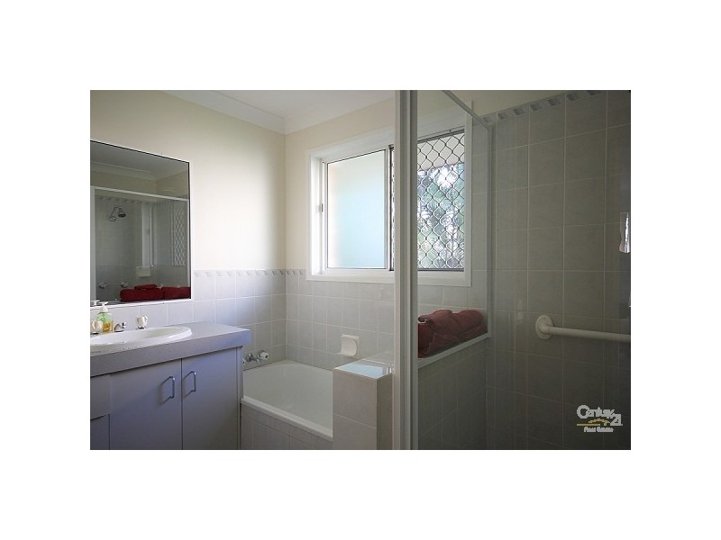 9/26 Government Road, Labrador QLD 4215