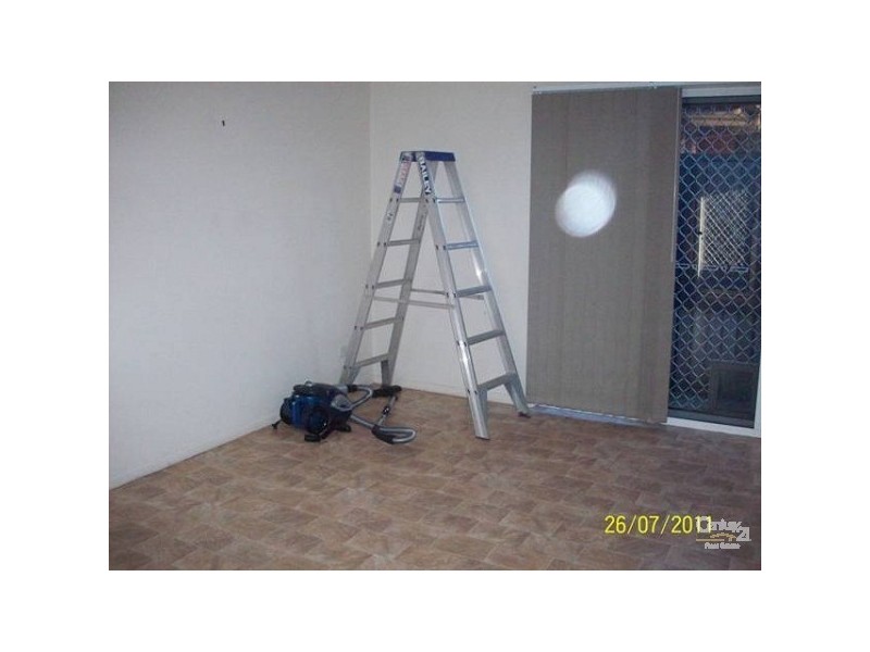 2/12 Chirn Crescent, Labrador QLD 4215