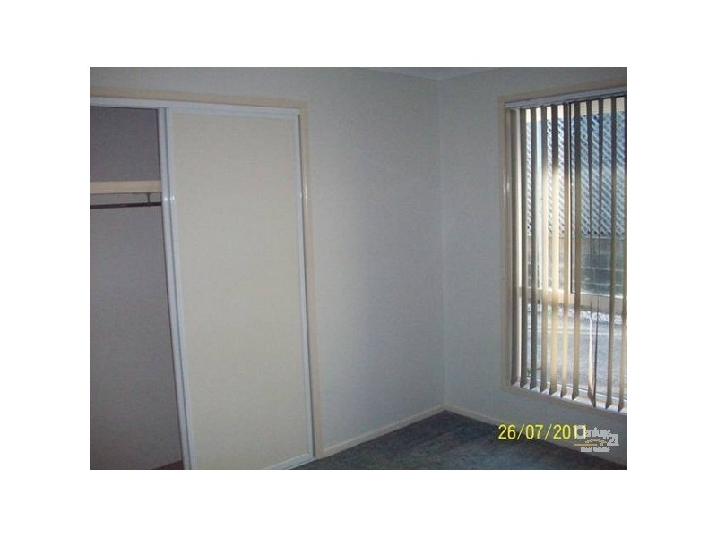 2/12 Chirn Crescent, Labrador QLD 4215