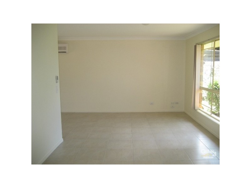 6 Sutton Court, Parkwood QLD 4214