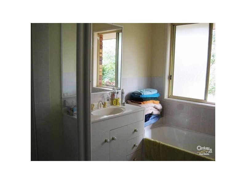 6 Sutton Court, Parkwood QLD 4214