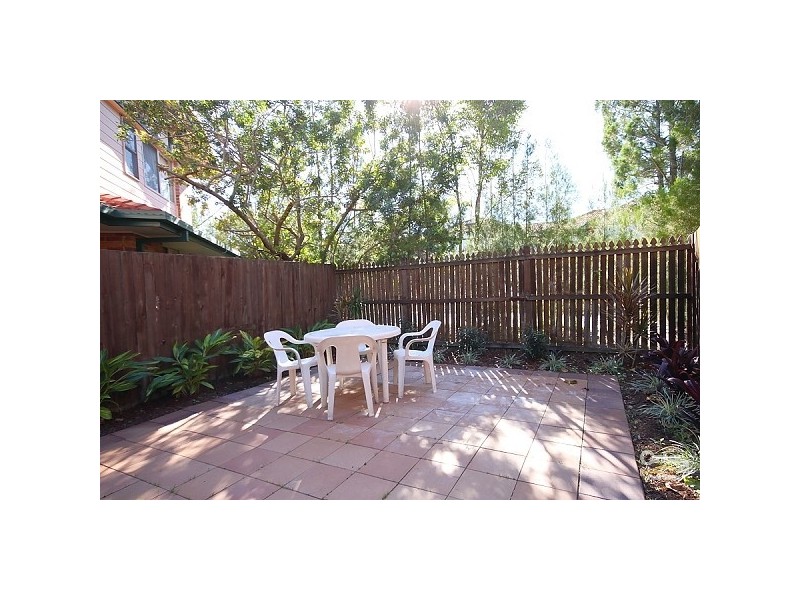 30/75 Brown Street, Labrador QLD 4215