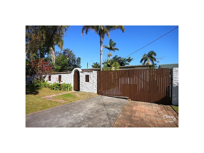7 Larwon Terrace, Southport QLD 4215