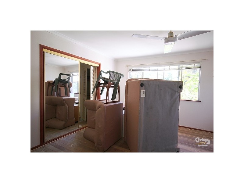 7 Larwon Terrace, Southport QLD 4215