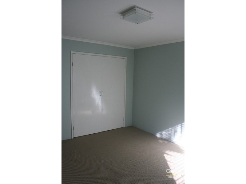 8/29 Ahern Street, Labrador QLD 4215