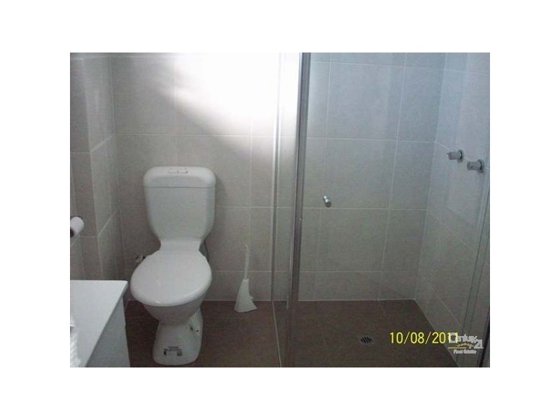 8/29 Ahern Street, Labrador QLD 4215