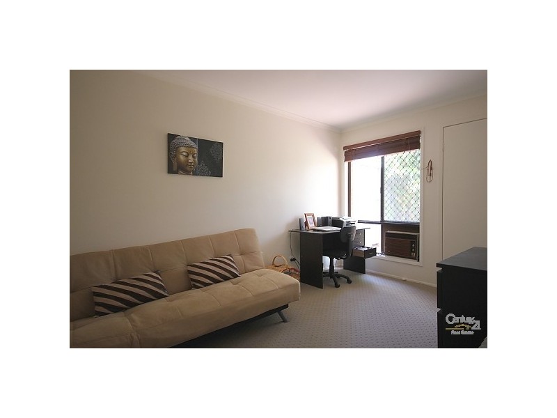 2/3 Stephenson Street, Labrador QLD 4215