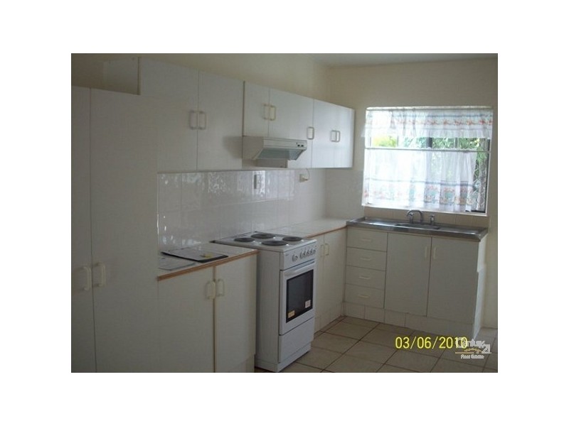 59 Kumbari Ave, Labrador QLD 4215