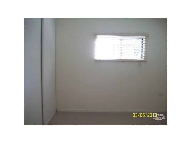 59 Kumbari Ave, Labrador QLD 4215