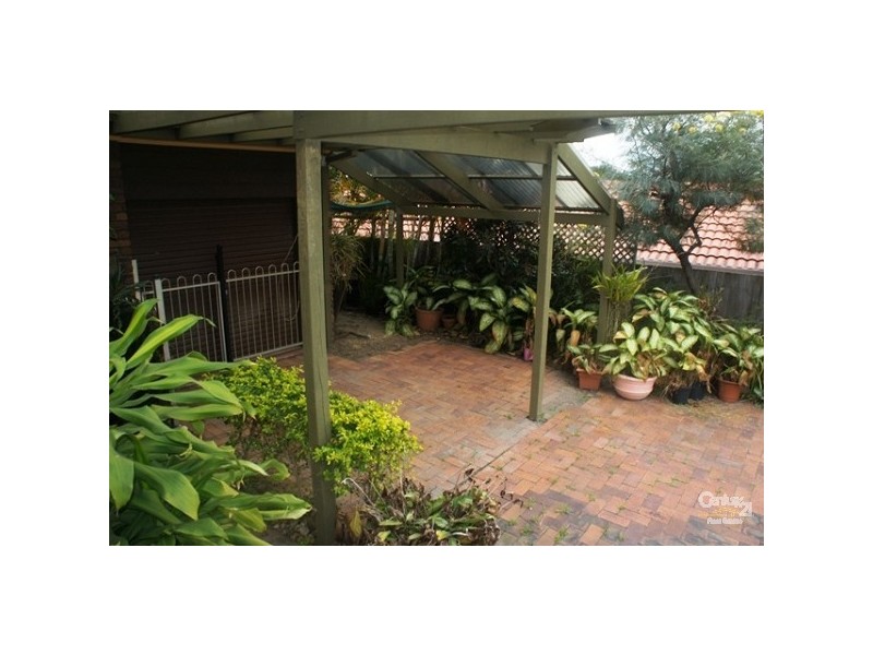 10 Carrumbella Drive, Arundel QLD 4214