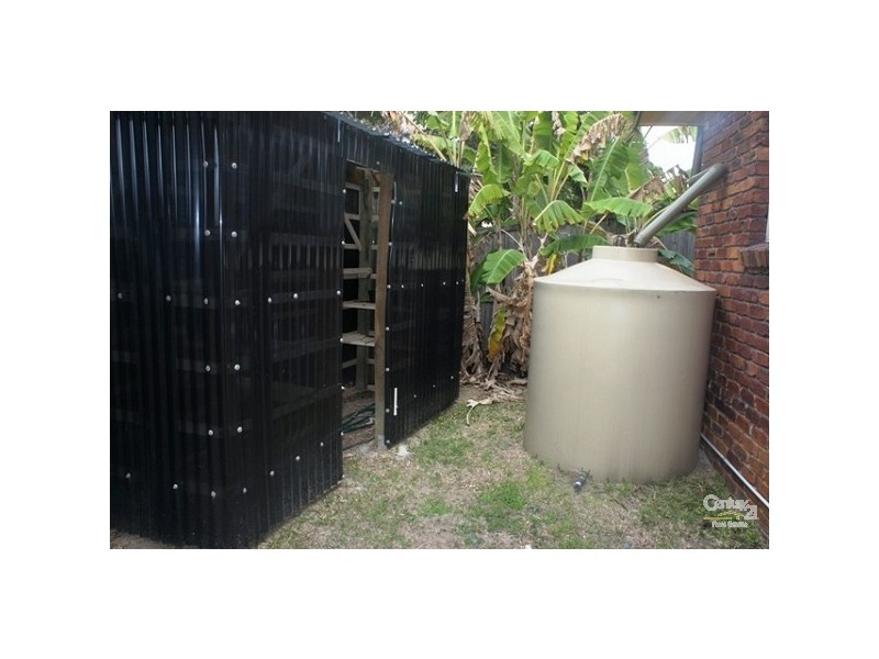 10 Carrumbella Drive, Arundel QLD 4214