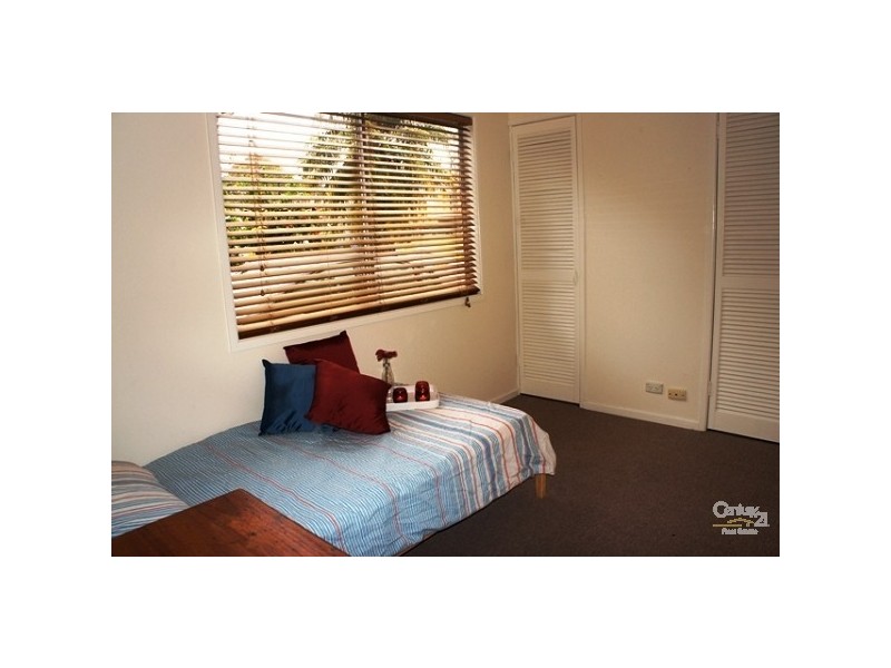 Labrador QLD 4215