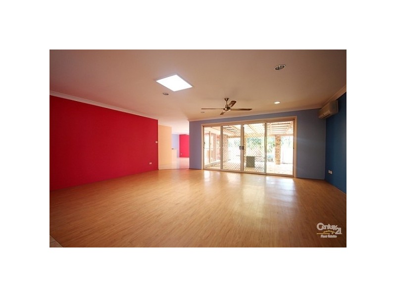 66 Open Drive, Arundel QLD 4214