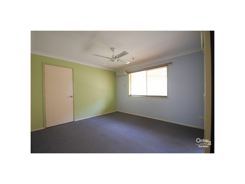 66 Open Drive, Arundel QLD 4214