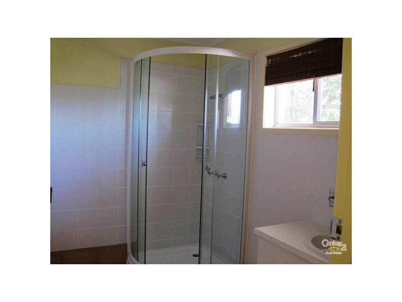 10/35 McMillan, Labrador QLD 4215