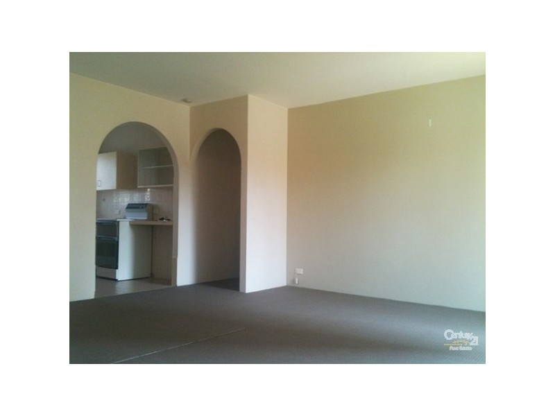 9/9 Halborow, Surfers Paradise QLD 4217