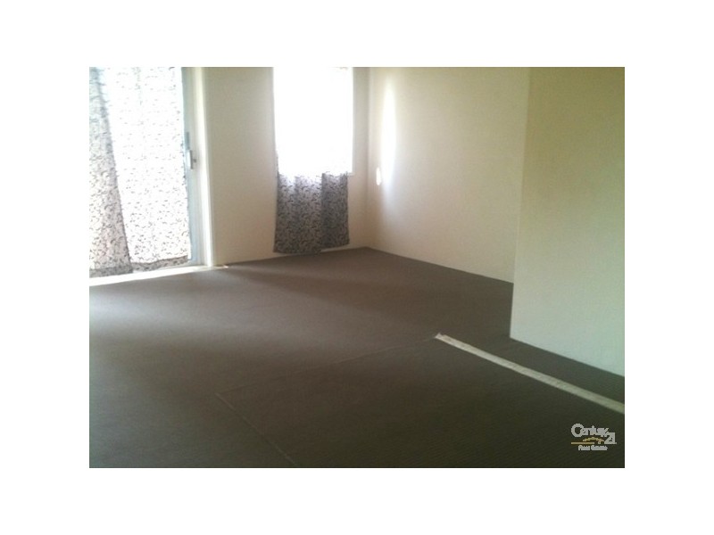 9/9 Halborow, Surfers Paradise QLD 4217