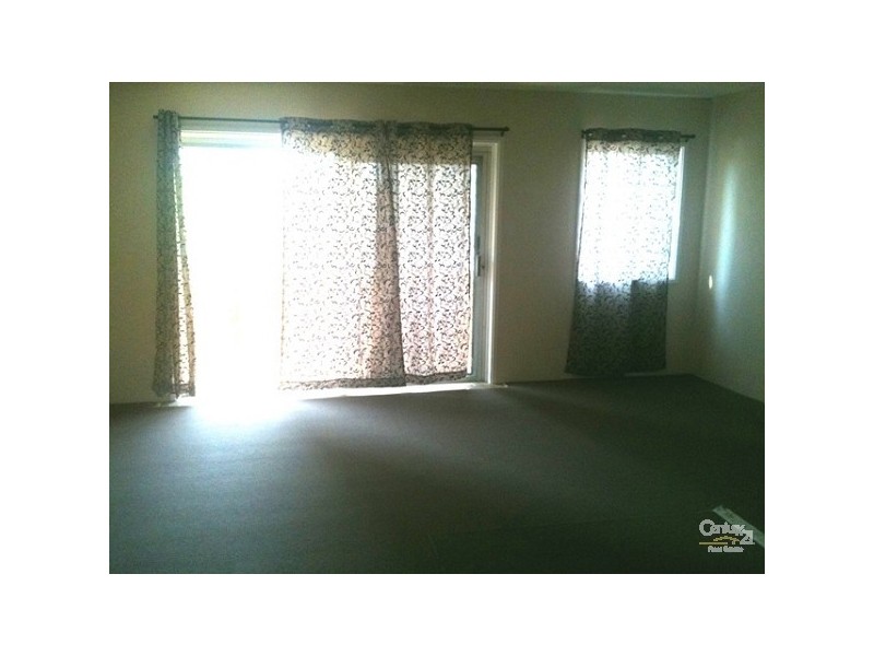 9/9 Halborow, Surfers Paradise QLD 4217