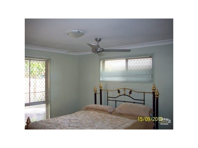 2/1 Jessica Court, Arundel QLD 4214