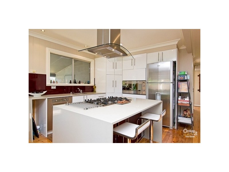 5 Myuna Court, Labrador QLD 4215