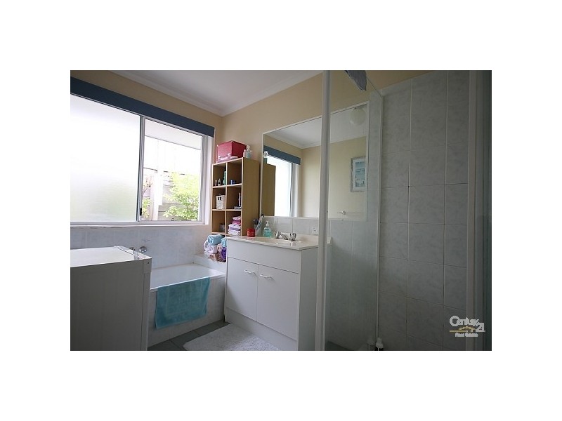 20 Spikes Court, Arundel QLD 4214