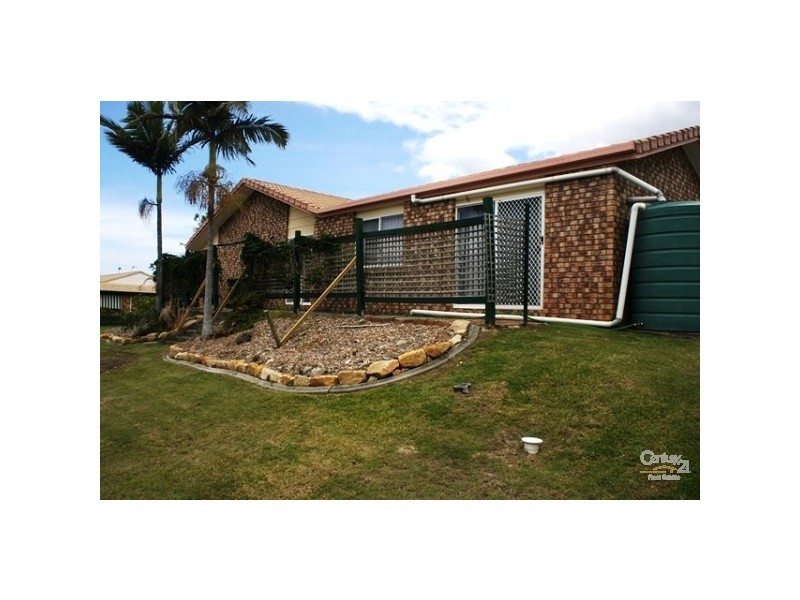 2/1 Clovelly Place, Labrador QLD 4215