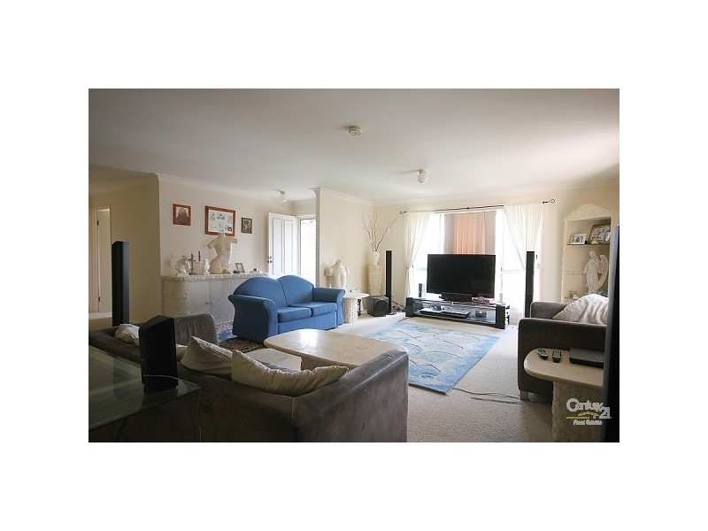 12 Jane Lane, Oxenford QLD 4210