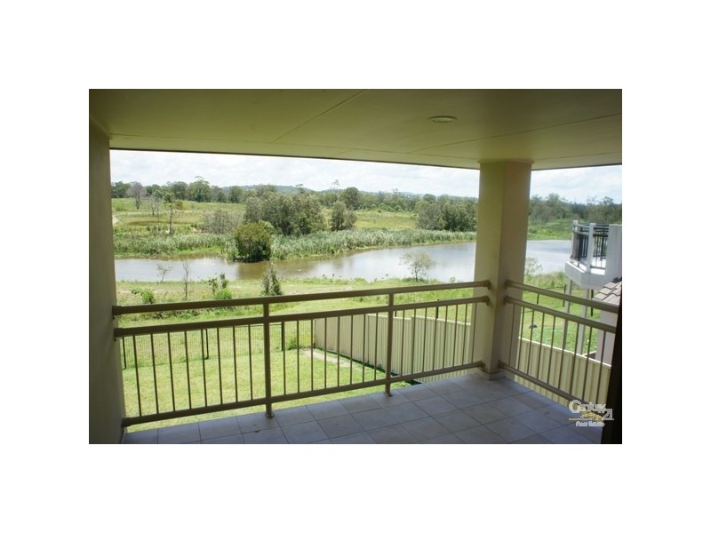 66 Golden Bear Drive, Arundel QLD 4214