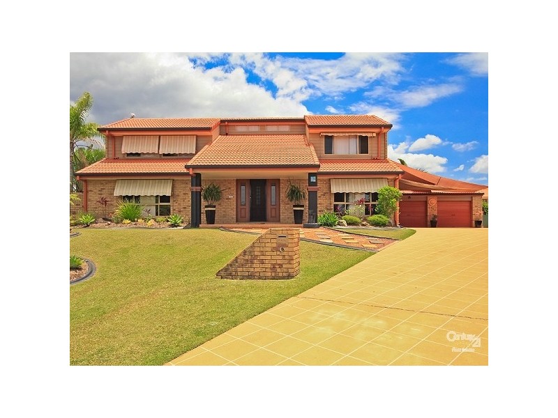 6 Lobb Street, Arundel QLD 4214