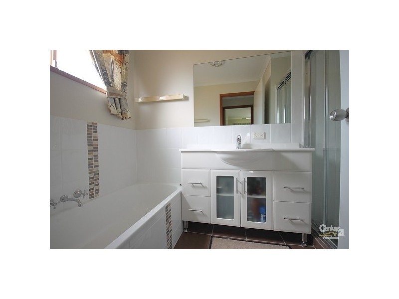 1/44 McMillan, Labrador QLD 4215