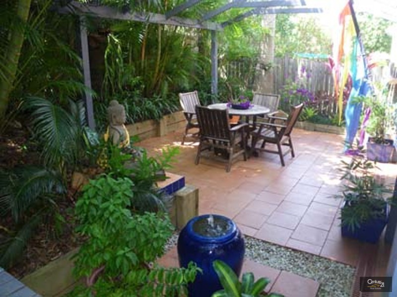 Labrador QLD 4215