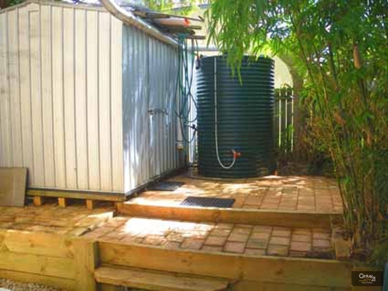 Labrador QLD 4215
