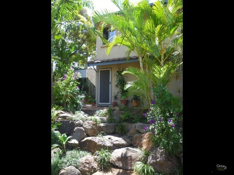 Labrador QLD 4215