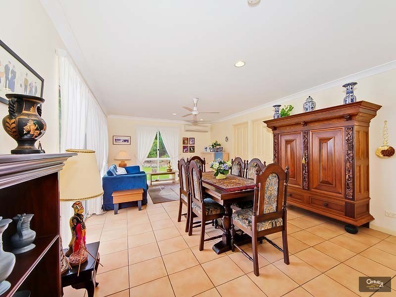 Highland Park QLD 4211