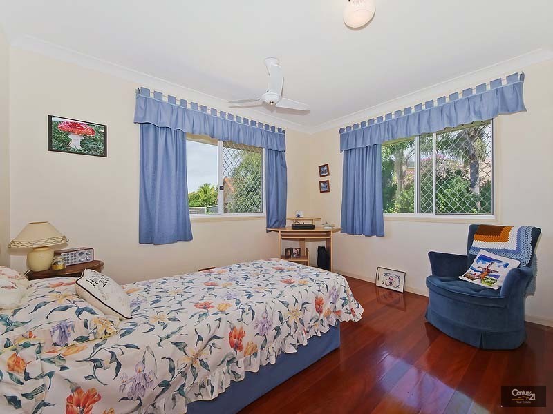 Highland Park QLD 4211