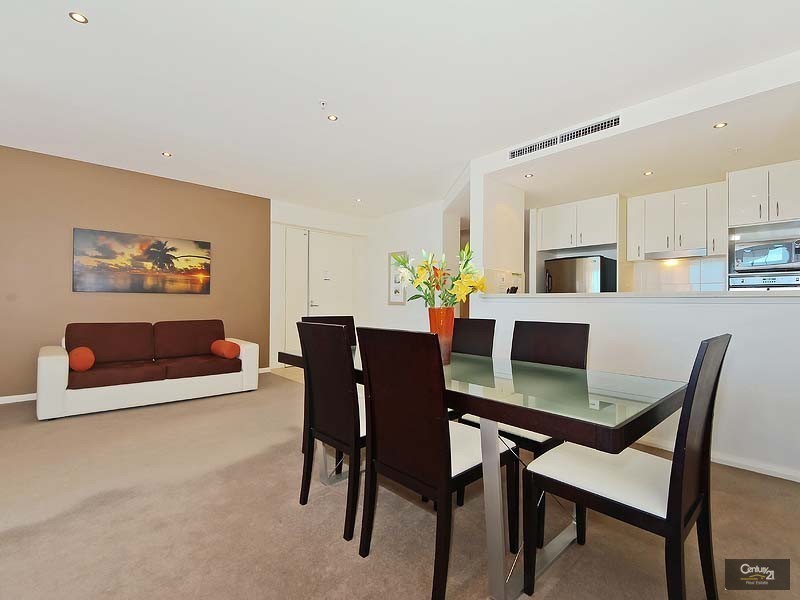 2608/1 Como Crescent, Southport QLD 4215