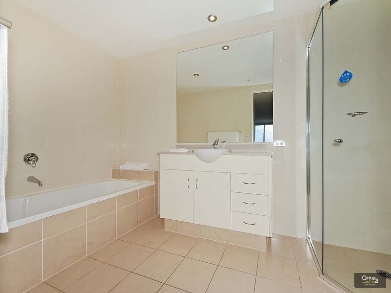 2608/1 Como Crescent, Southport QLD 4215