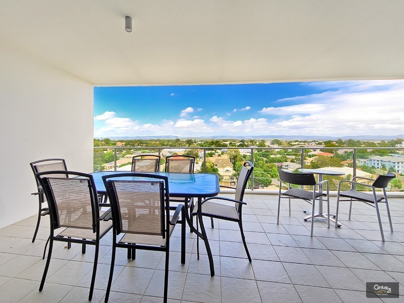 807/430 Marine Parade, Biggera Waters QLD 4216