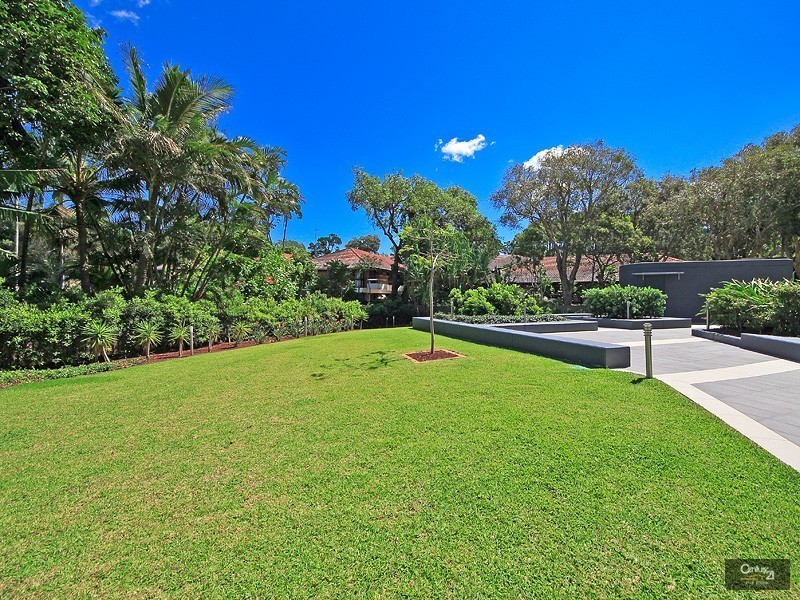 403/2 Aqua Street, Southport QLD 4215