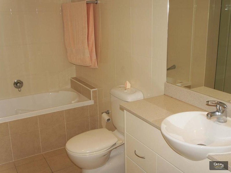 704/1 Como Cresc, Southport QLD 4215