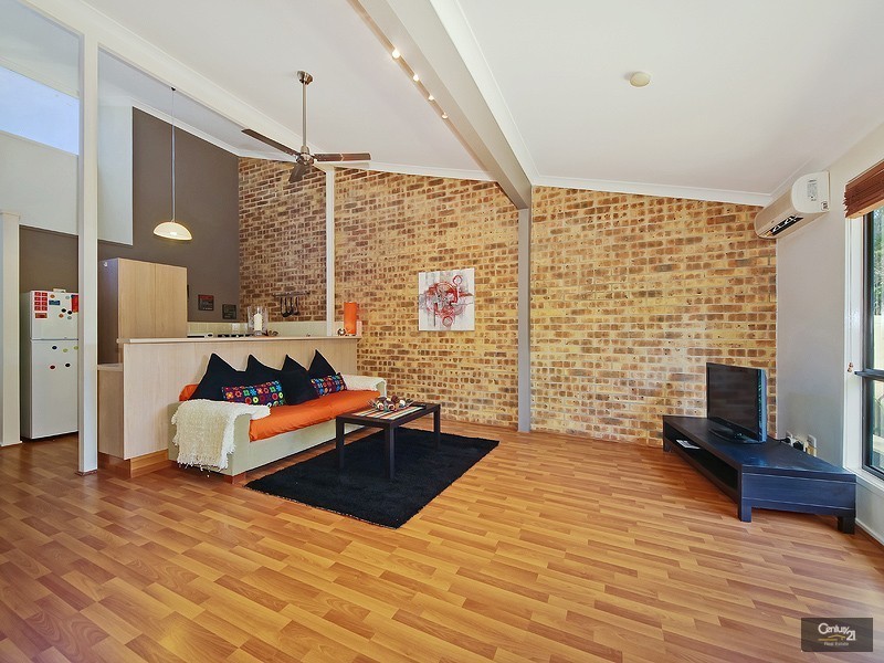 7/71 Olsen Ave, Labrador QLD 4215