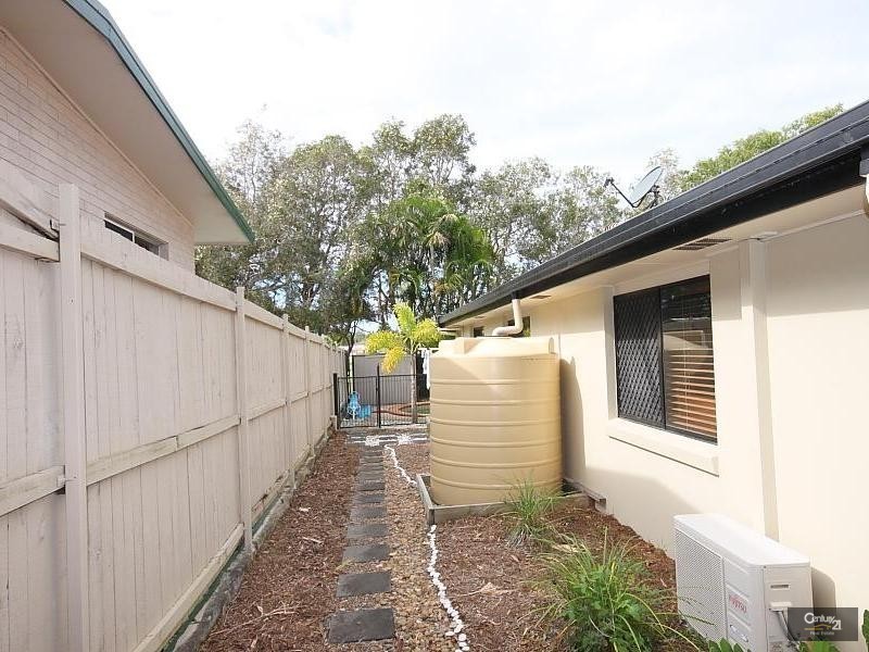 75 Kumbari Close, Southport QLD 4215