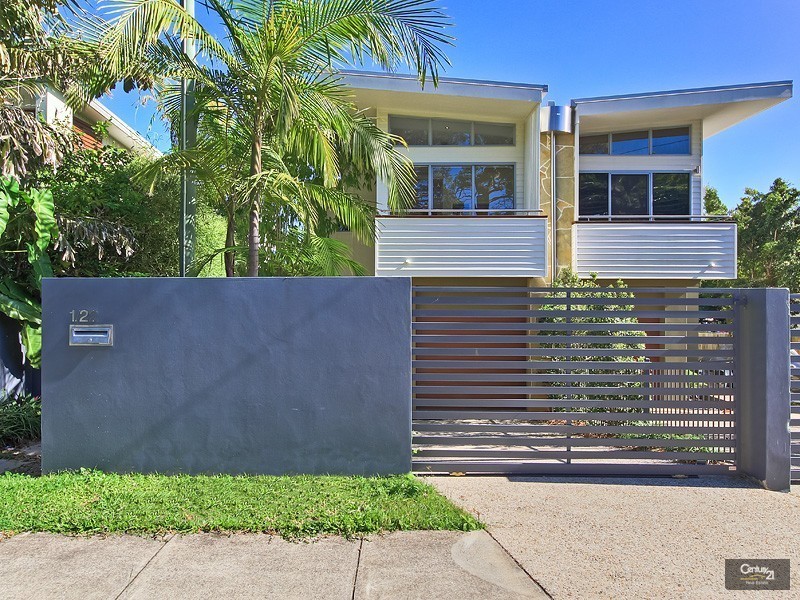 1/22 Billington St, Labrador QLD 4215